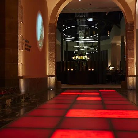 Steigenberger Icon Grandhotel Handelshof מלון