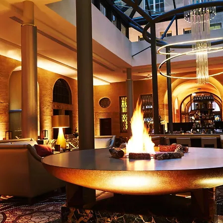 Steigenberger Grandhotel Handelshof 5*