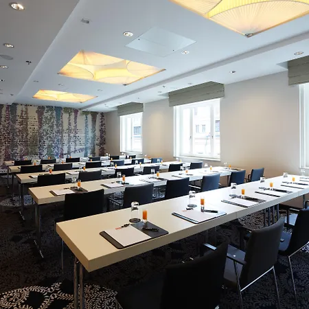 מלון Steigenberger Icon Grandhotel Handelshof 5*