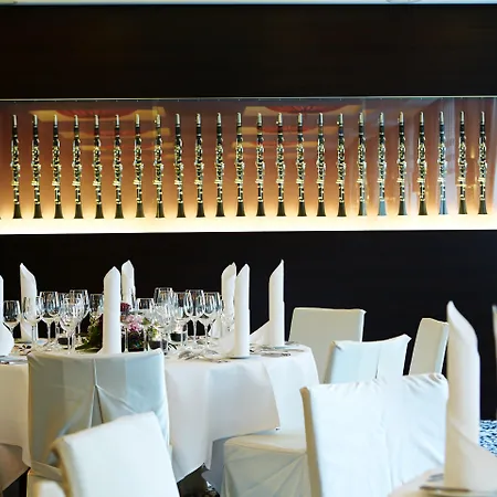 Steigenberger Icon Grandhotel Handelshof 5* לייפציג