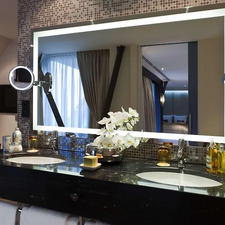 מלון Steigenberger Icon Grandhotel Handelshof