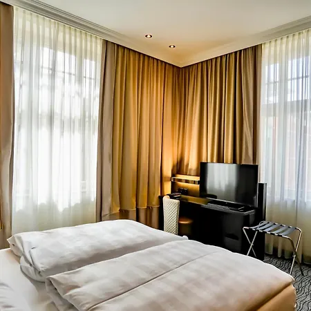 Steigenberger Icon Grandhotel Handelshof 5*