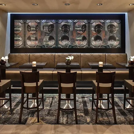 מלון Steigenberger Icon Grandhotel Handelshof