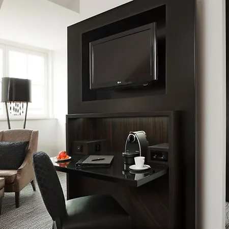 Hotel Steigenberger Grandhotel Handelshof 5*