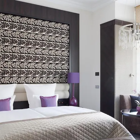 מלון Steigenberger Icon Grandhotel Handelshof