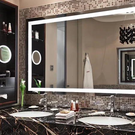 מלון Steigenberger Icon Grandhotel Handelshof 5*