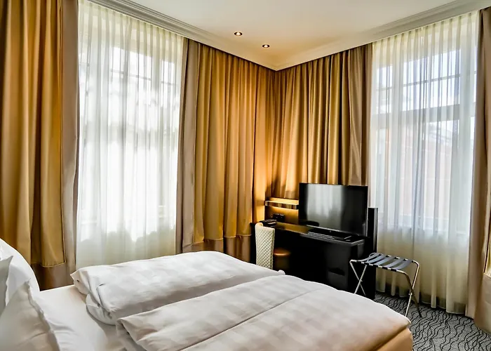 Steigenberger Grandhotel Handelshof 5*