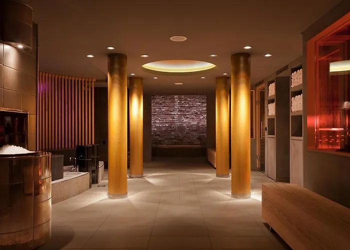 Hotel Steigenberger Grandhotel Handelshof 5*