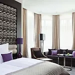 Steigenberger Icon Grandhotel Handelshof 5*