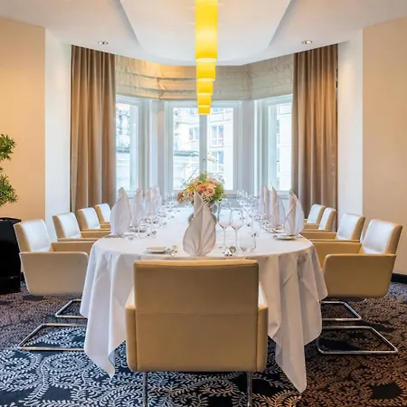 Steigenberger Icon Grandhotel Handelshof Hotel