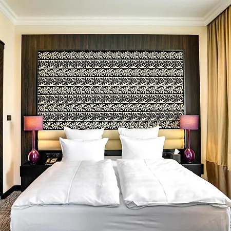 Steigenberger Icon Grandhotel Handelshof 5*