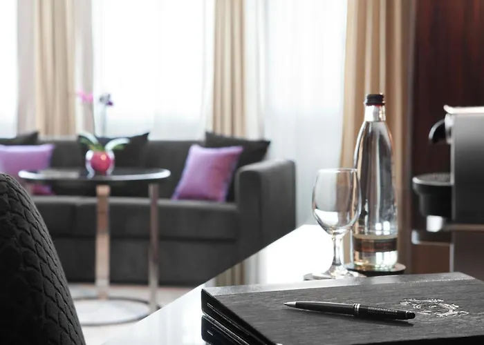 Отель Steigenberger Icon Grandhotel Handelshof 5*