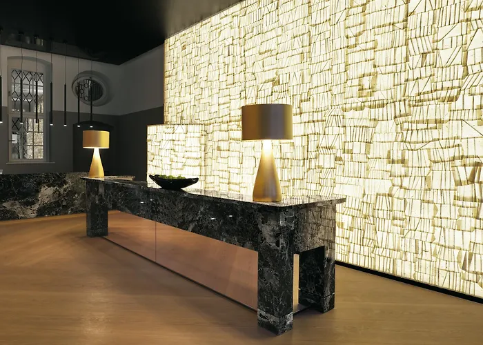 Отель Steigenberger Icon Grandhotel Handelshof 5*