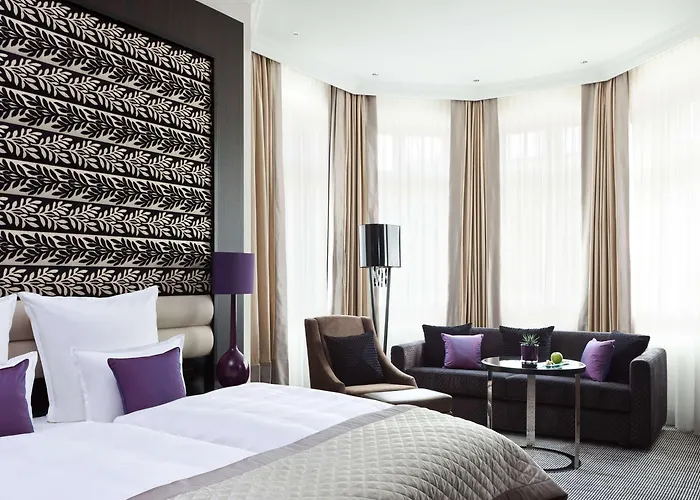 Steigenberger Icon Grandhotel Handelshof 5*