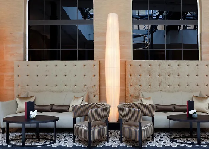 Отель Steigenberger Icon Grandhotel Handelshof