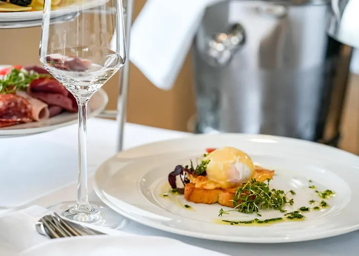 Steigenberger Icon Grandhotel Handelshof 5*