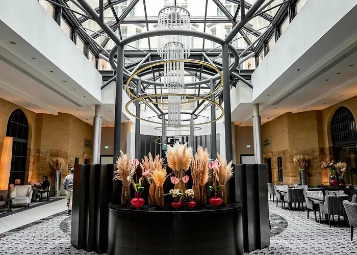 Отель Steigenberger Icon Grandhotel Handelshof 5*